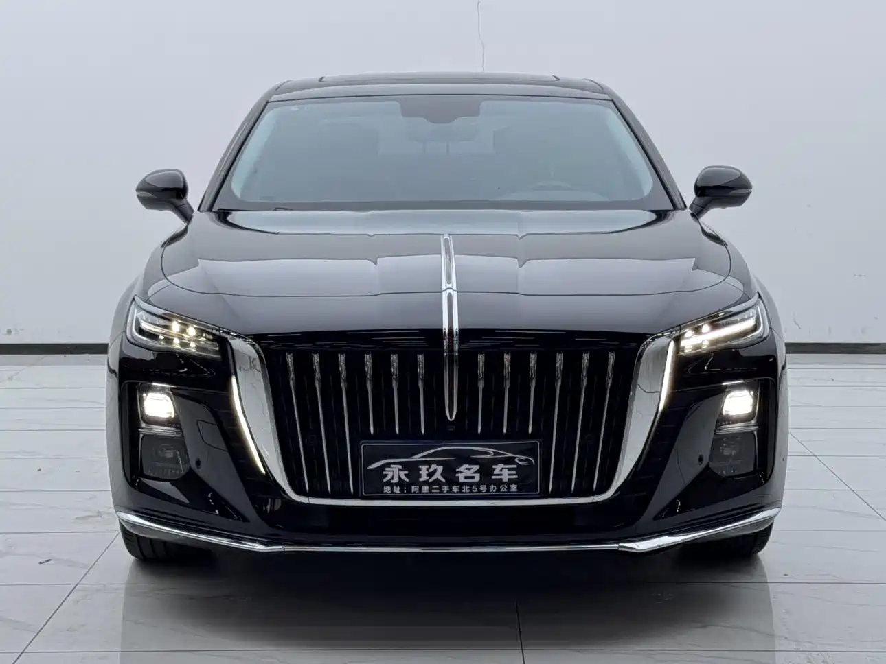 Hongqi H5 2025 1.5T DCT Flag Rhythm 500,000 Units Memorial Edition фото 3