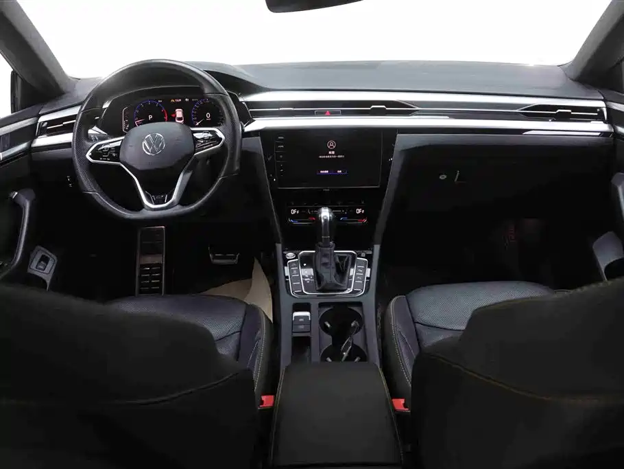 Volkswagen FAW-Volkswagen CC 2021 380TSI Eye-catching Edition фото 28