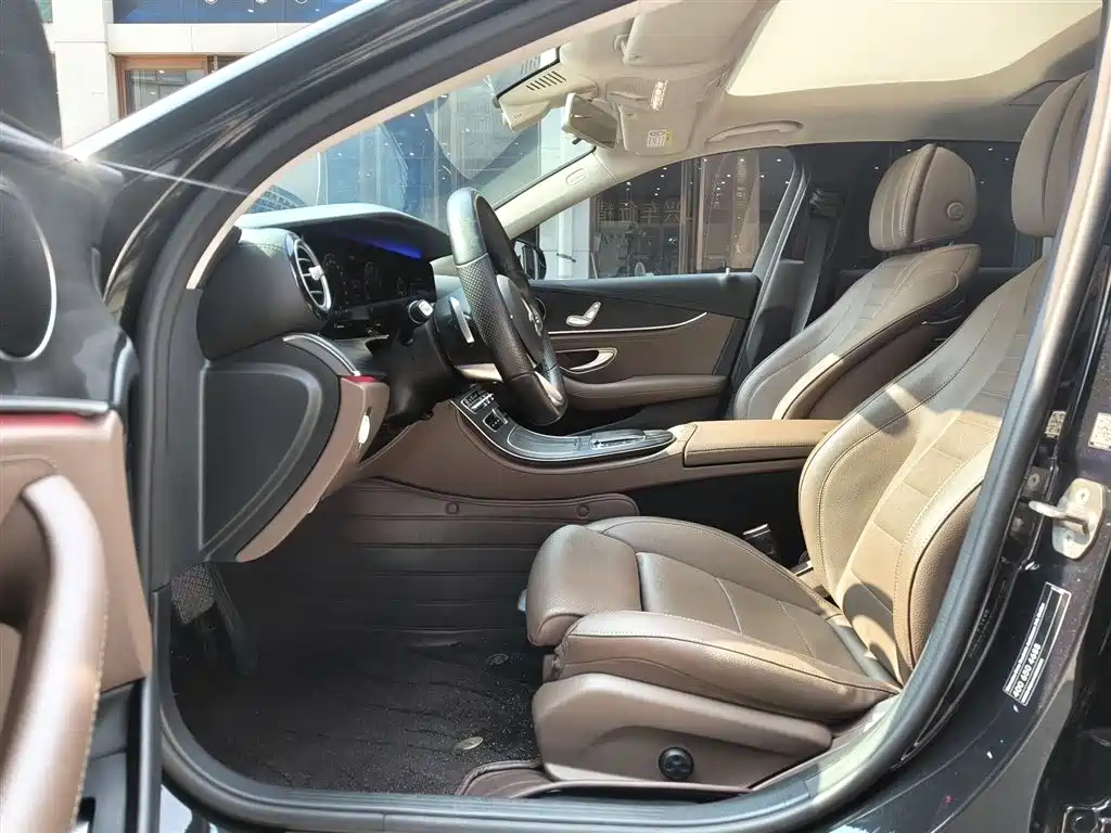 Mercedes-Benz E-Class 2020 Facelift E 260 L фото 4