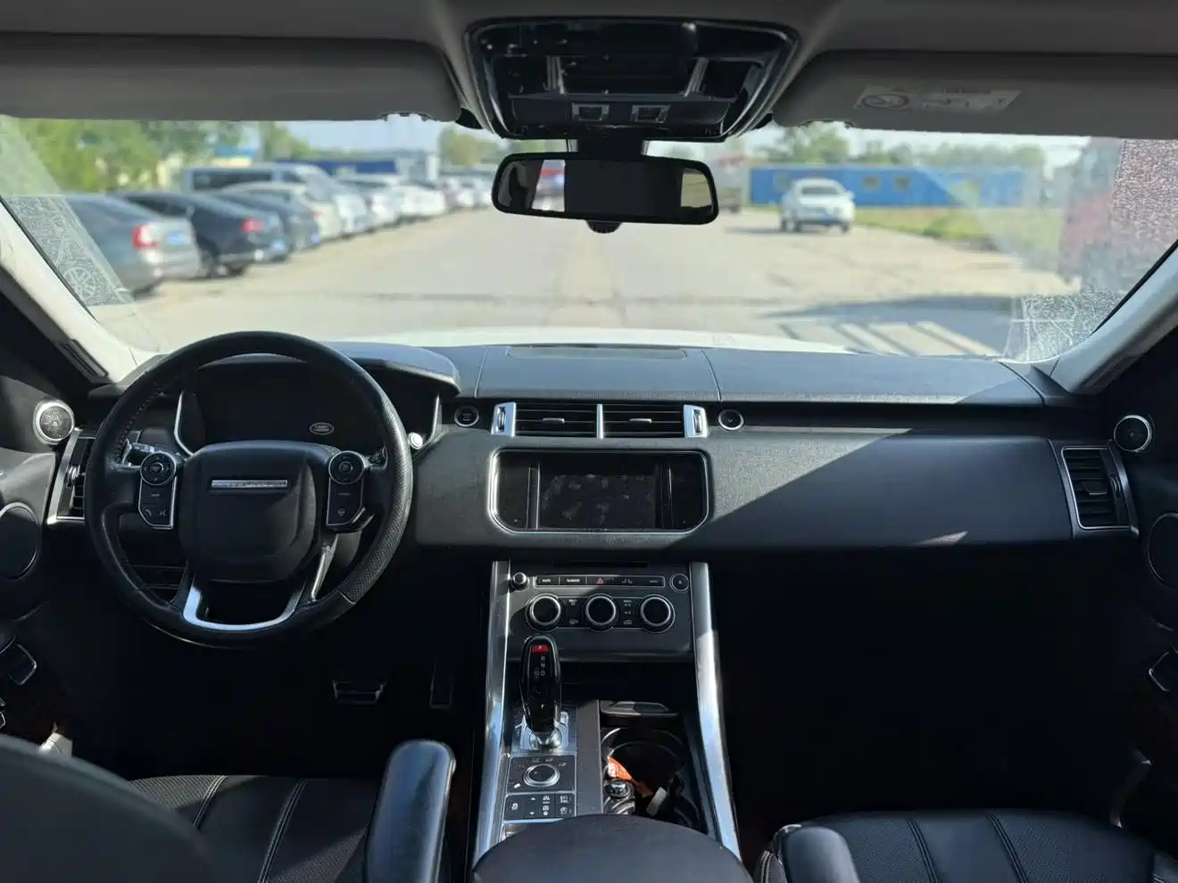 Land Rover Range Rover Sport 2016 Model 3.0 SC V6 SE фото 7