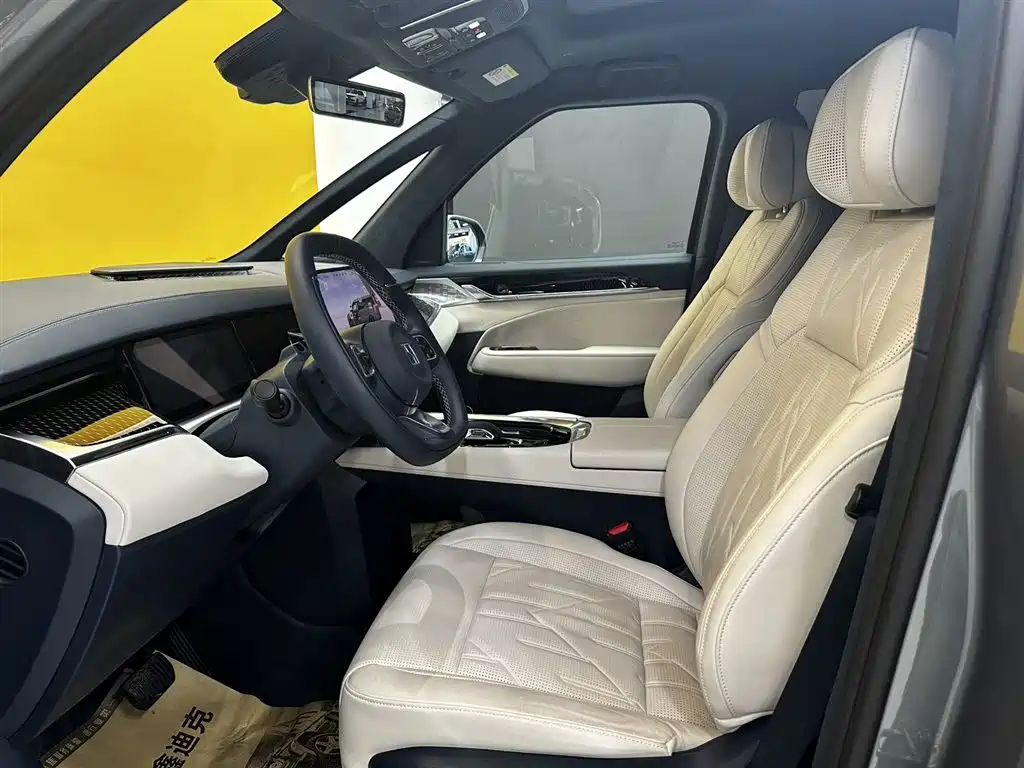 ZEEKR EXTREME KRYPTON 009