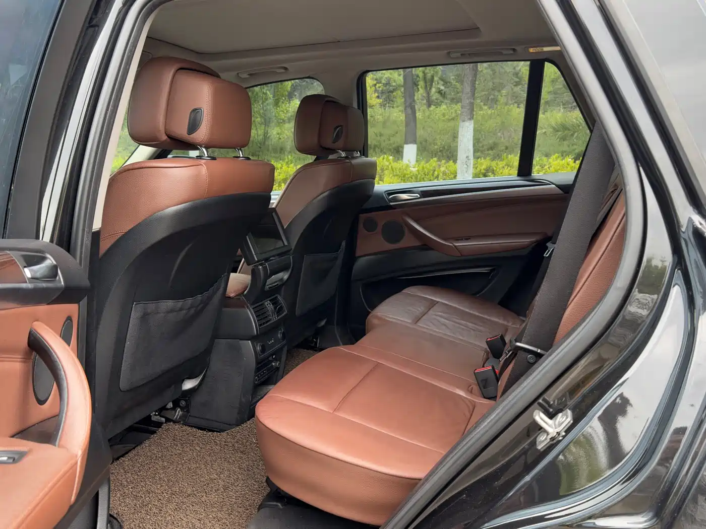 BMW X5 (Import) 2011 xDrive35i Luxury Edition фото 9