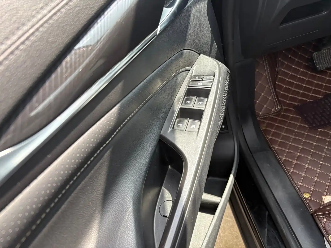 SAIC MAXUS CHASE G50