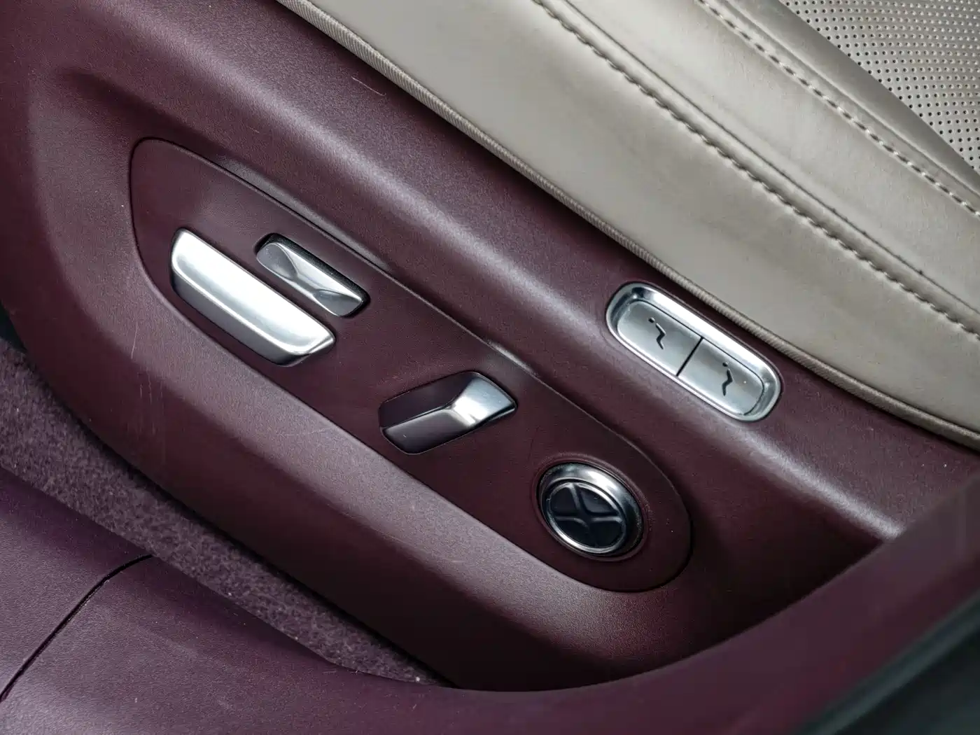 XIAOMI CAR XIAOMI YU7