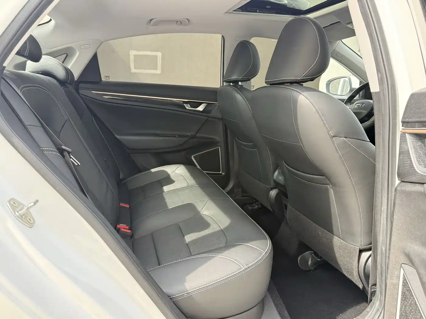 GEELY AUTOMOBILE EMGRAND GL