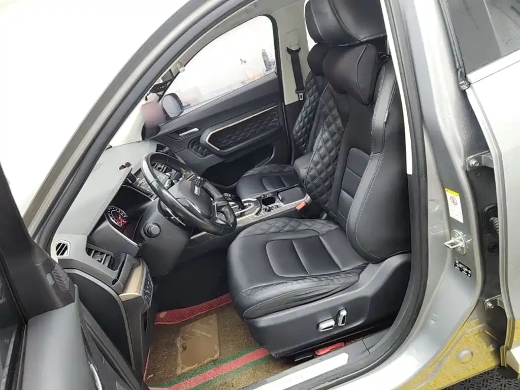 Фото 15 - Haval H6