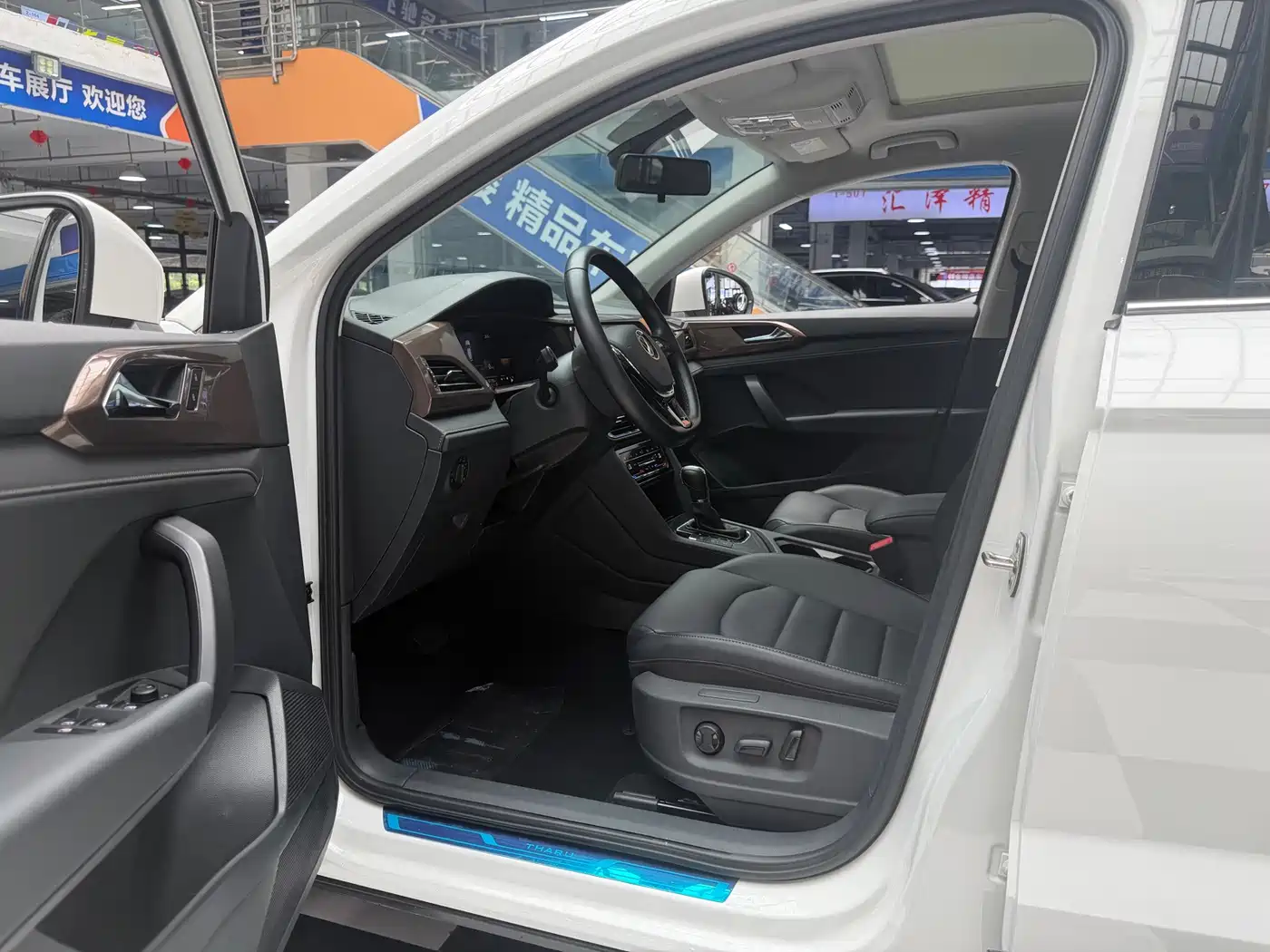 Volkswagen Tharu, миниатюра 9
