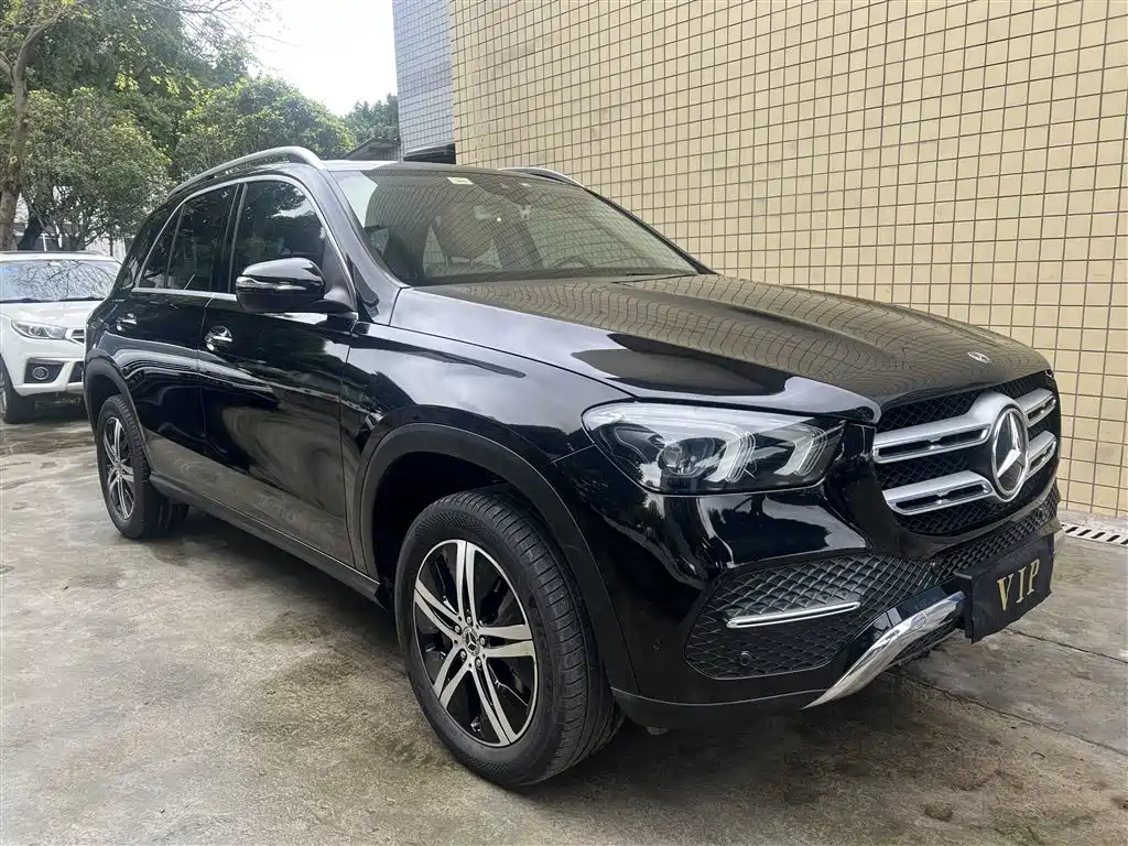 Mercedes-Benz GLE 2020 Facelift GLE 350 4MATIC Dynamic фото 3