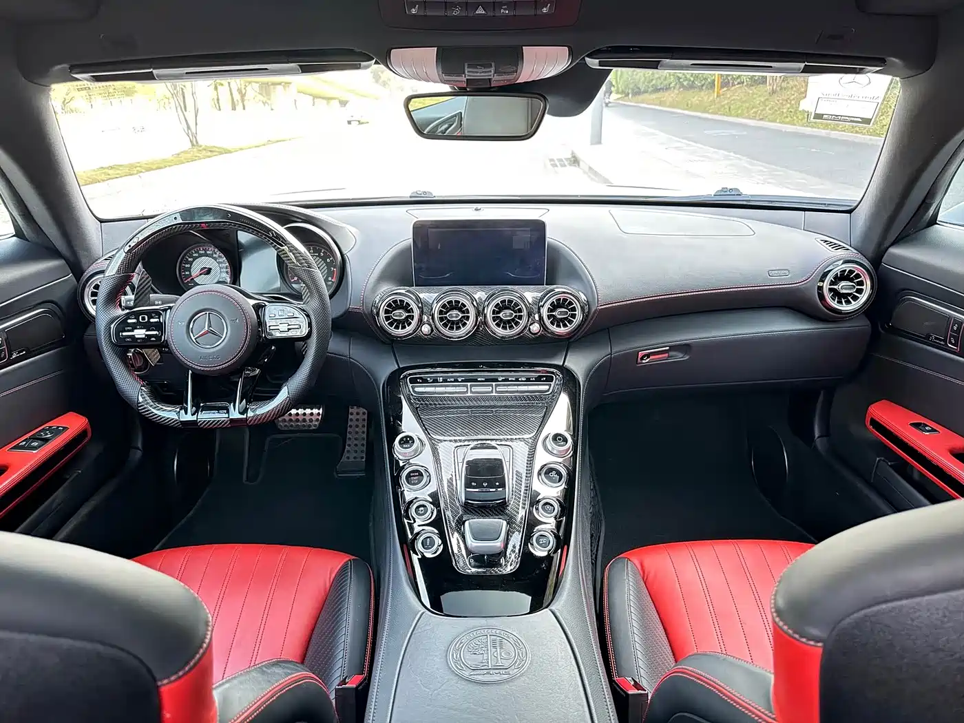 Mercedes-Benz AMG GT 2015 AMG GT S фото 13
