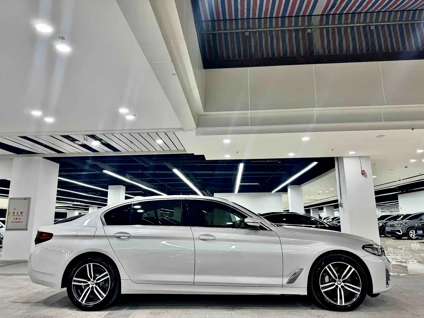 Фото 10 - BMW 5 Series