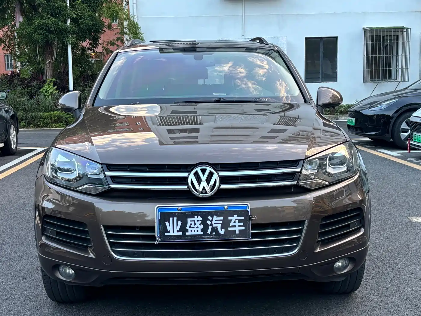 Volkswagen Touareg 2014 3.0TSI New Edge Edition фото 2
