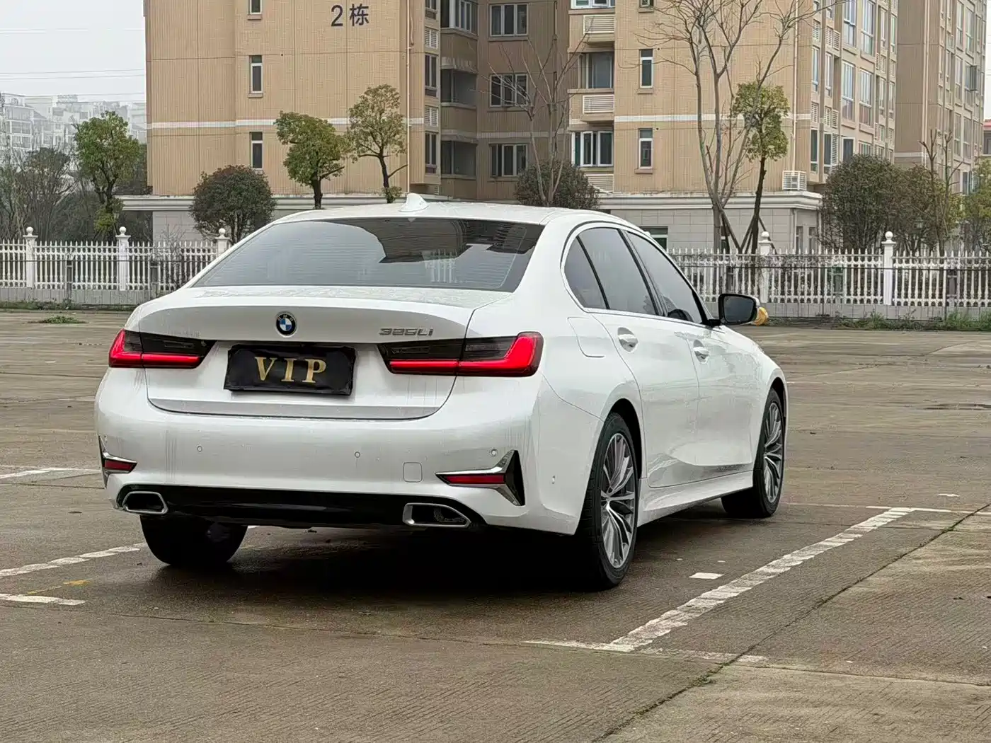 BMW 3 Series 2020 325Li Launch Edition фото 6