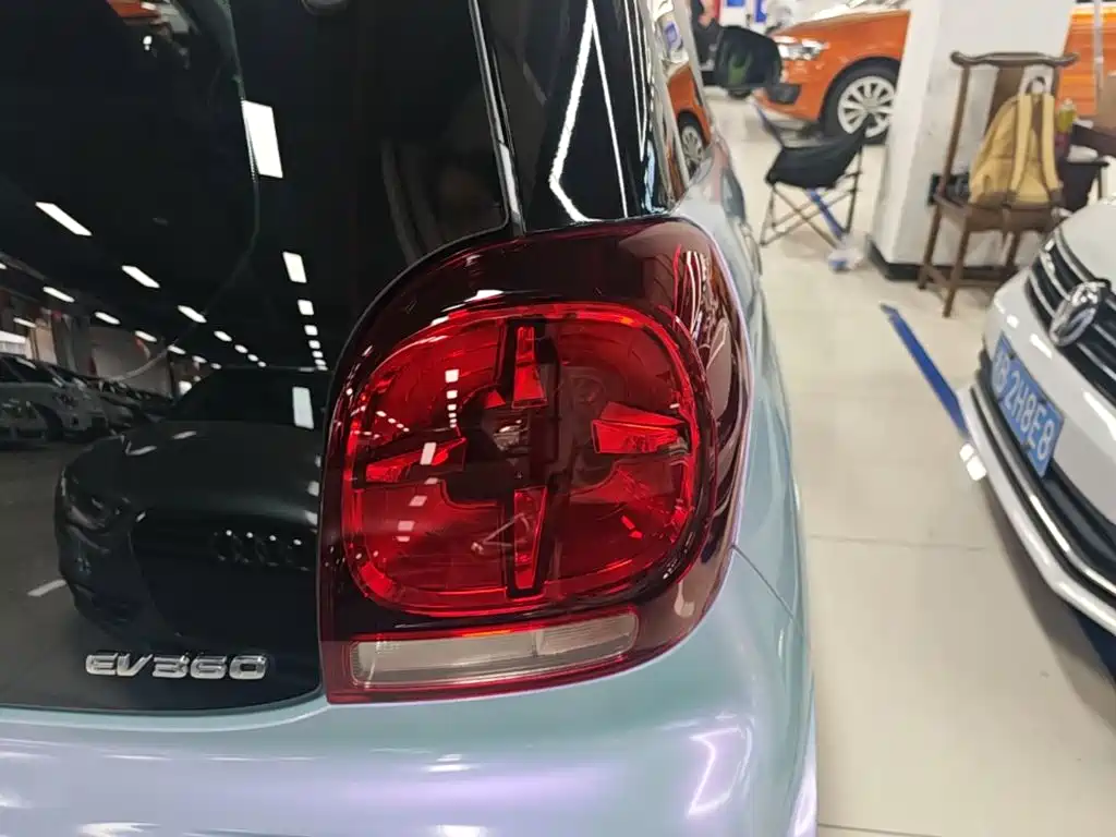 Roewe Clever 2021 2021 302km Excellence Edition