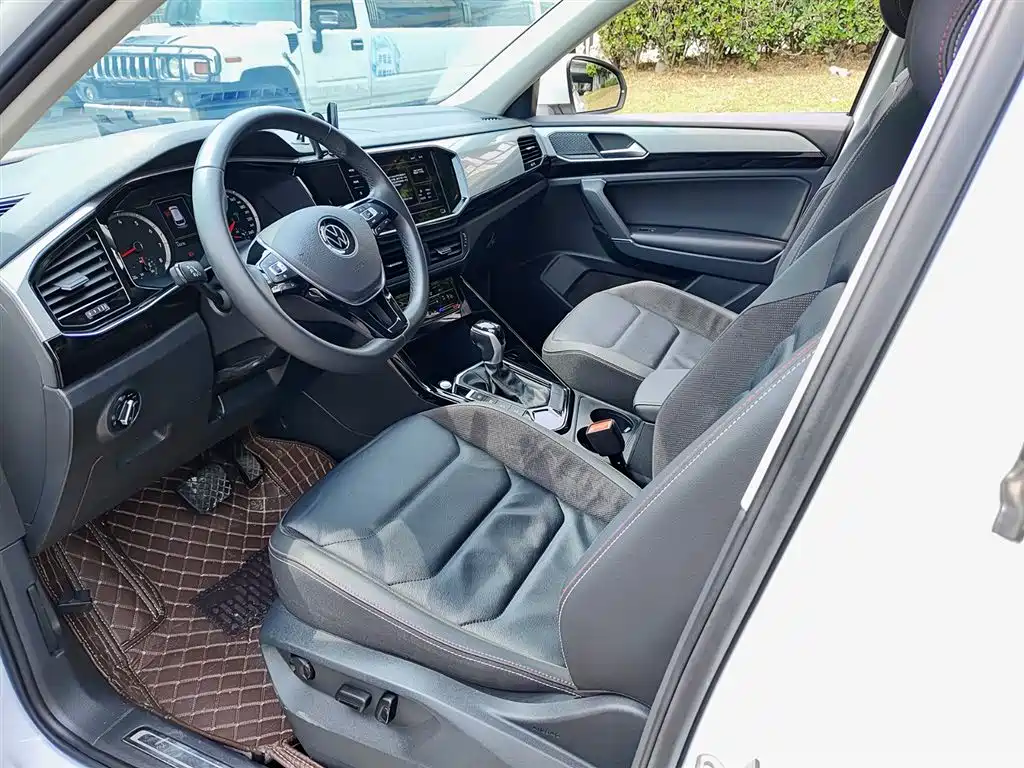 Volkswagen Tayron 2021 280TSI 2WD Luxury Smart Connect фото 7