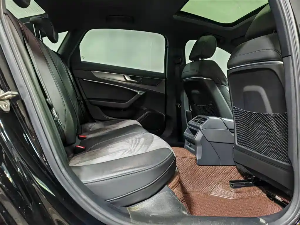 Audi A6L 2020 40 TFSI Luxury Dynamic фото 6