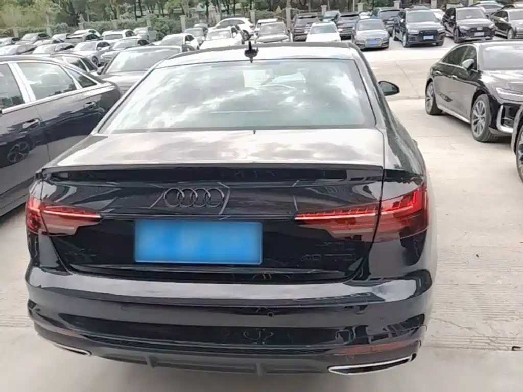 Audi A4L 2026 2025 2 Million Celebration Edition 40 TFSI Luxury Dynamic B&O Starlight Night Edition