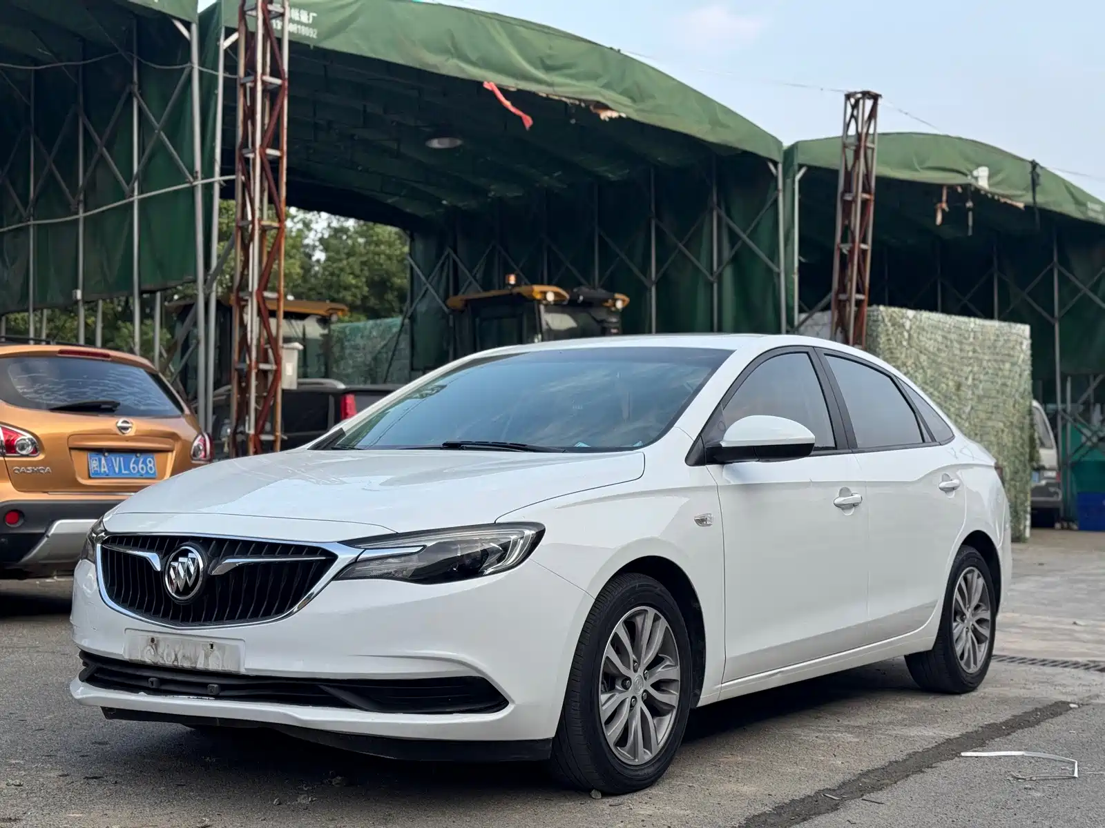 Фото 1 - Buick Excelle