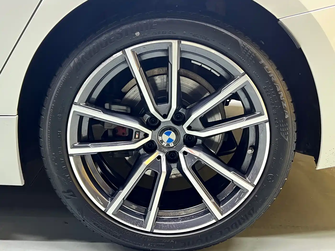 BMW 3 Series 2021 320Li M Sport Package фото 24