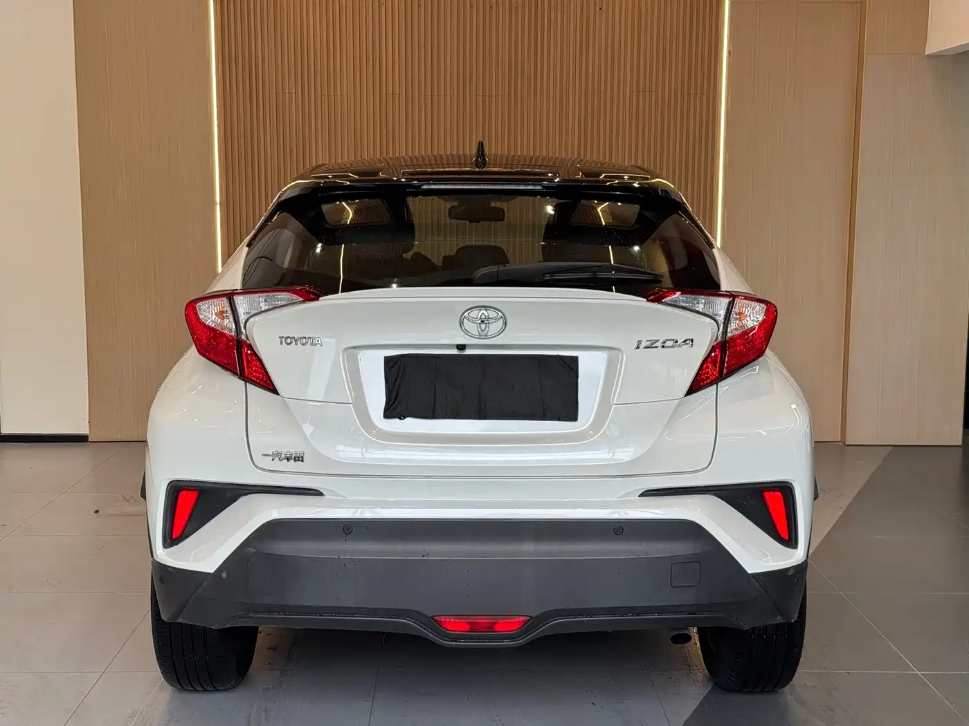 Toyota IZOA 2020 2.0L Yi Xiang Edition фото 17
