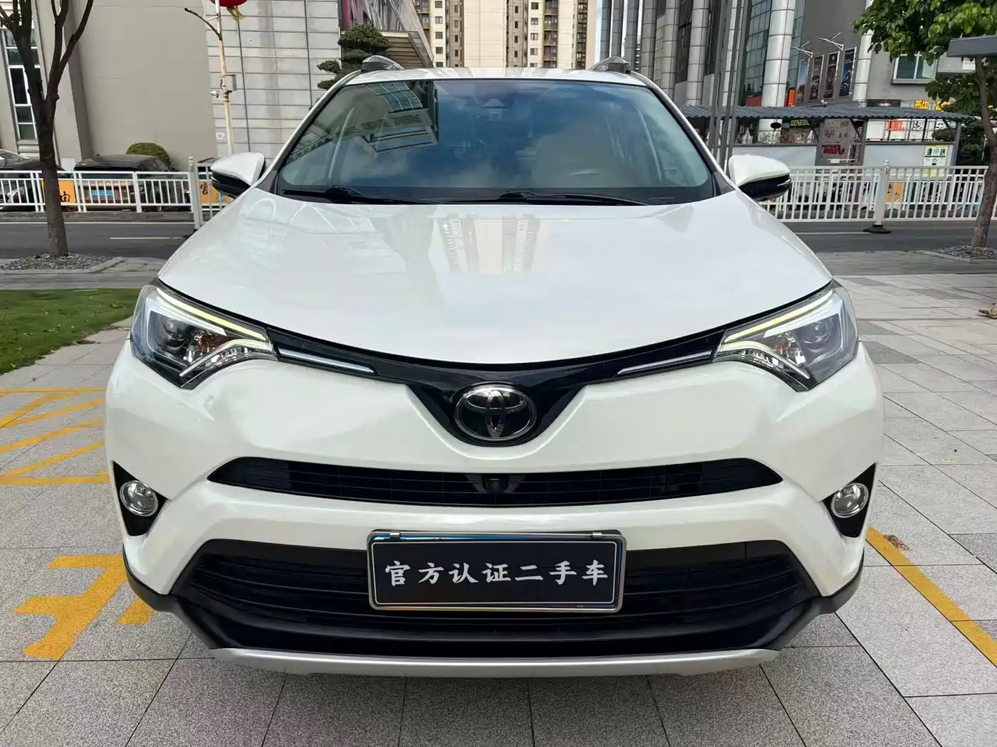 Toyota RAV4 Rongfang 2016 2.5L Automatic 4WD Premium