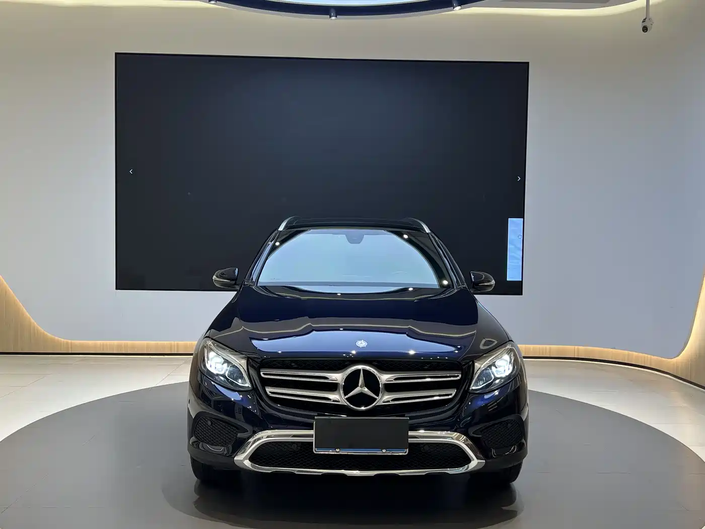 Mercedes-Benz GLC 2016 GLC 200 4MATIC фото 3