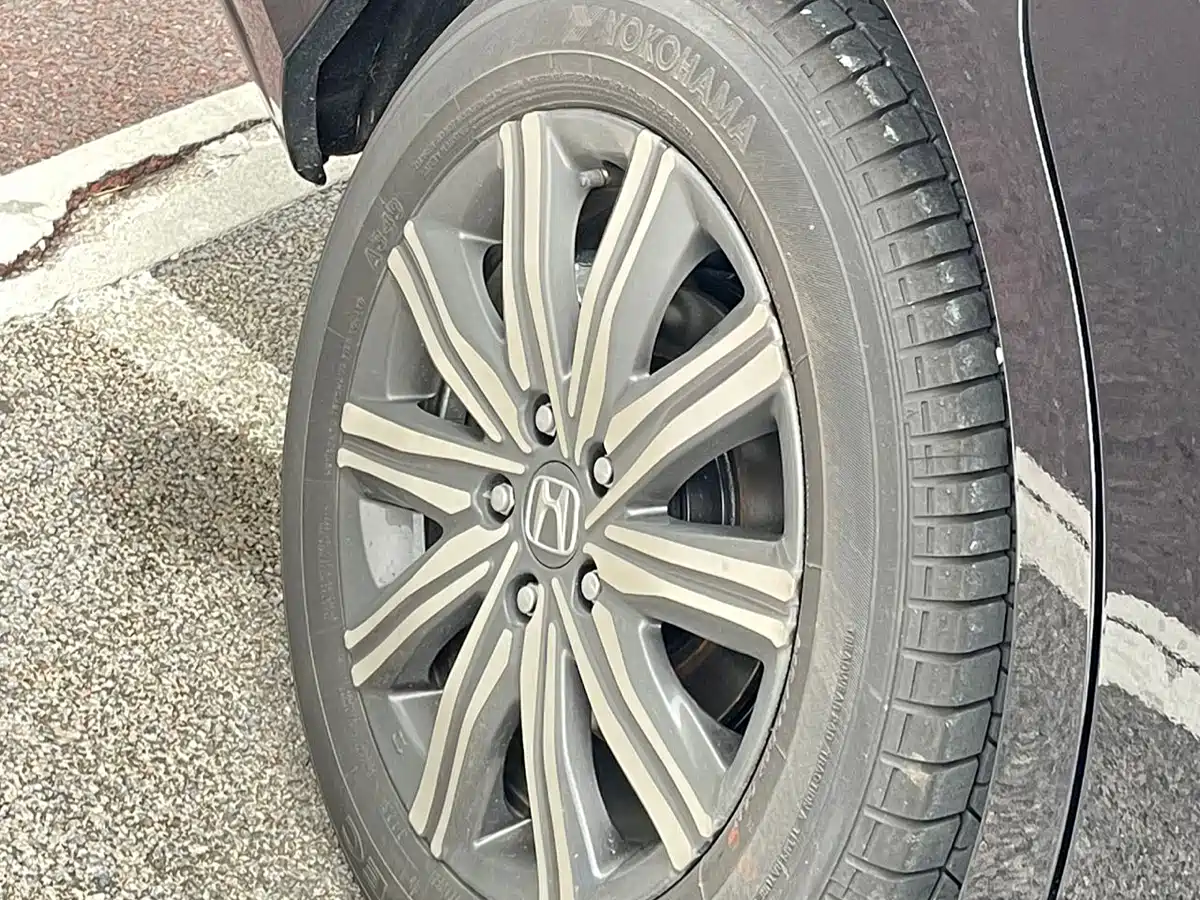 Honda Odyssey 2026 2.0L e:HEV Sharp Delight Edition фото 12
