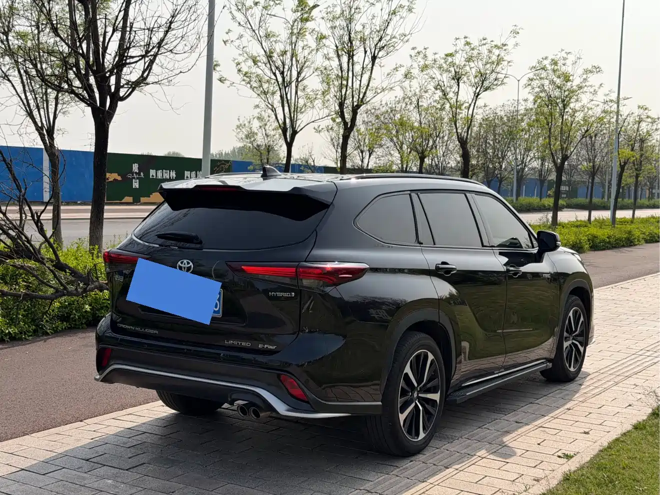 TOYOTA CROWN LUFANG