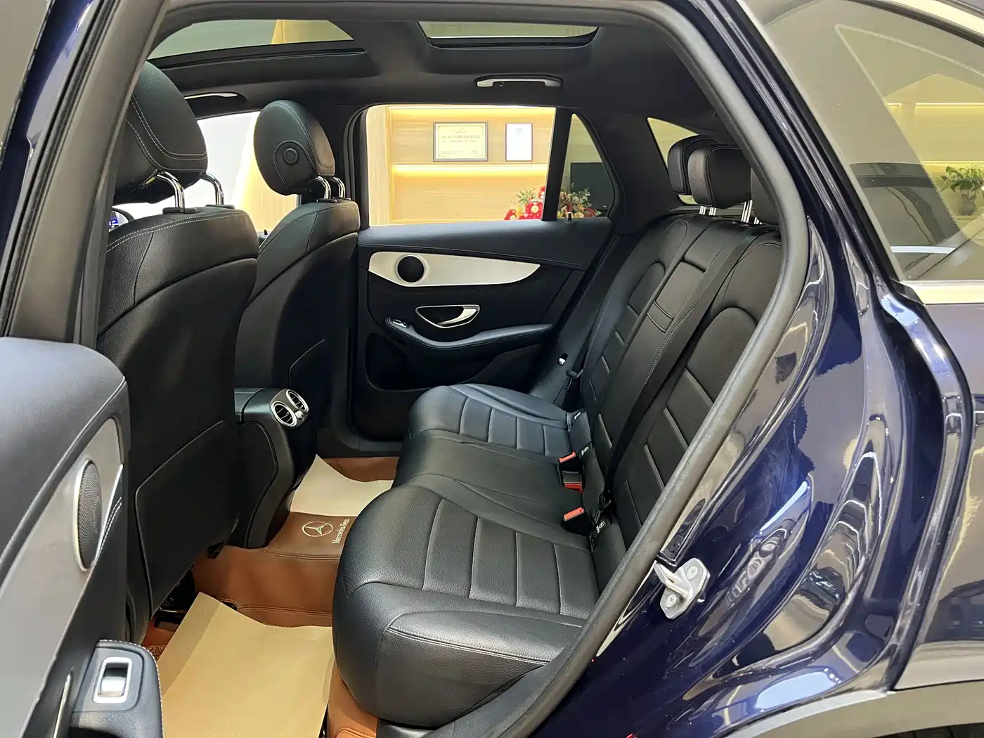 Mercedes-Benz GLC 2016 GLC 200 4MATIC фото 7