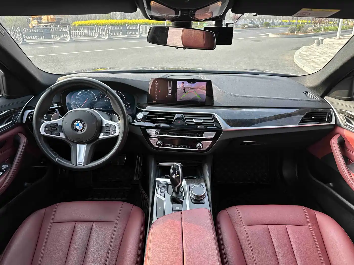 BMW 5 Series 2019 530Li Leading M Sport Package фото 5