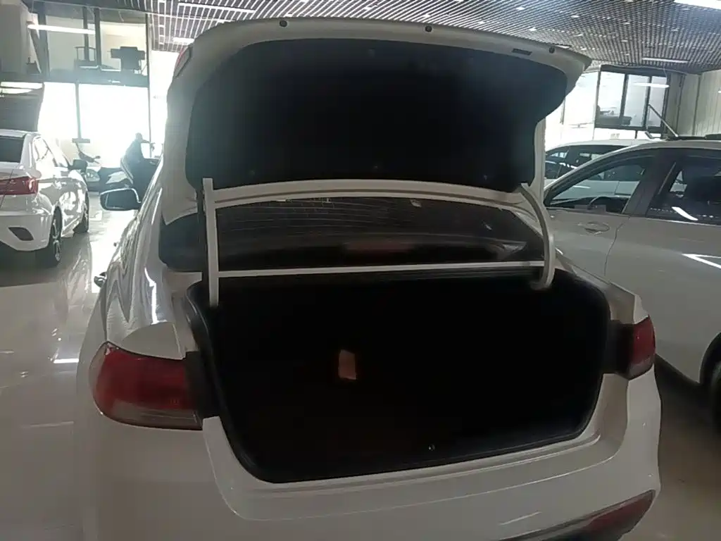 Kia K4 2016 2014 1.8L Automatic GLS