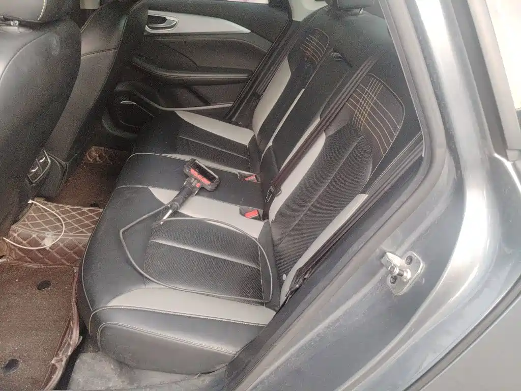 Roewe i6 MAX 2020 2020 300TGI Auto Cool Panoramic Sunroof Edition