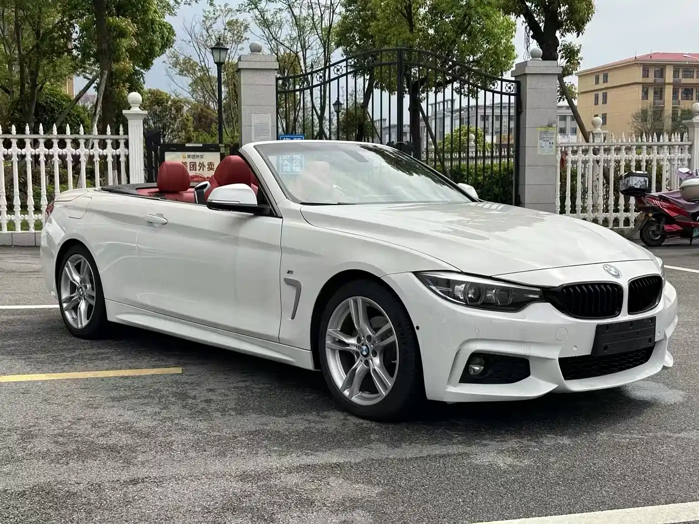 BMW 4 Series 2019 425i Convertible M Sport Package фото 4
