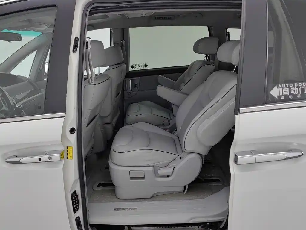 Luxgen Luxgen7 MPV 2017 2016 2.2T Smart