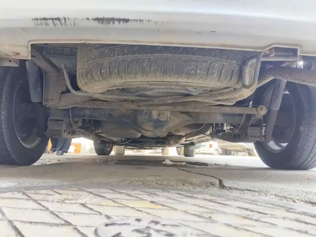BAIC Weiwang M20 2014 2014 1.5L Comfort BJ415B