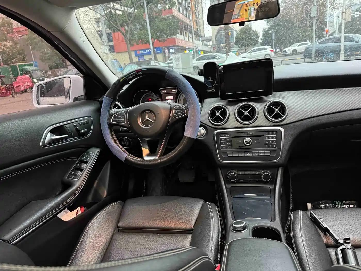 Mercedes-Benz GLA 2016 GLA 200 Dynamic фото 10