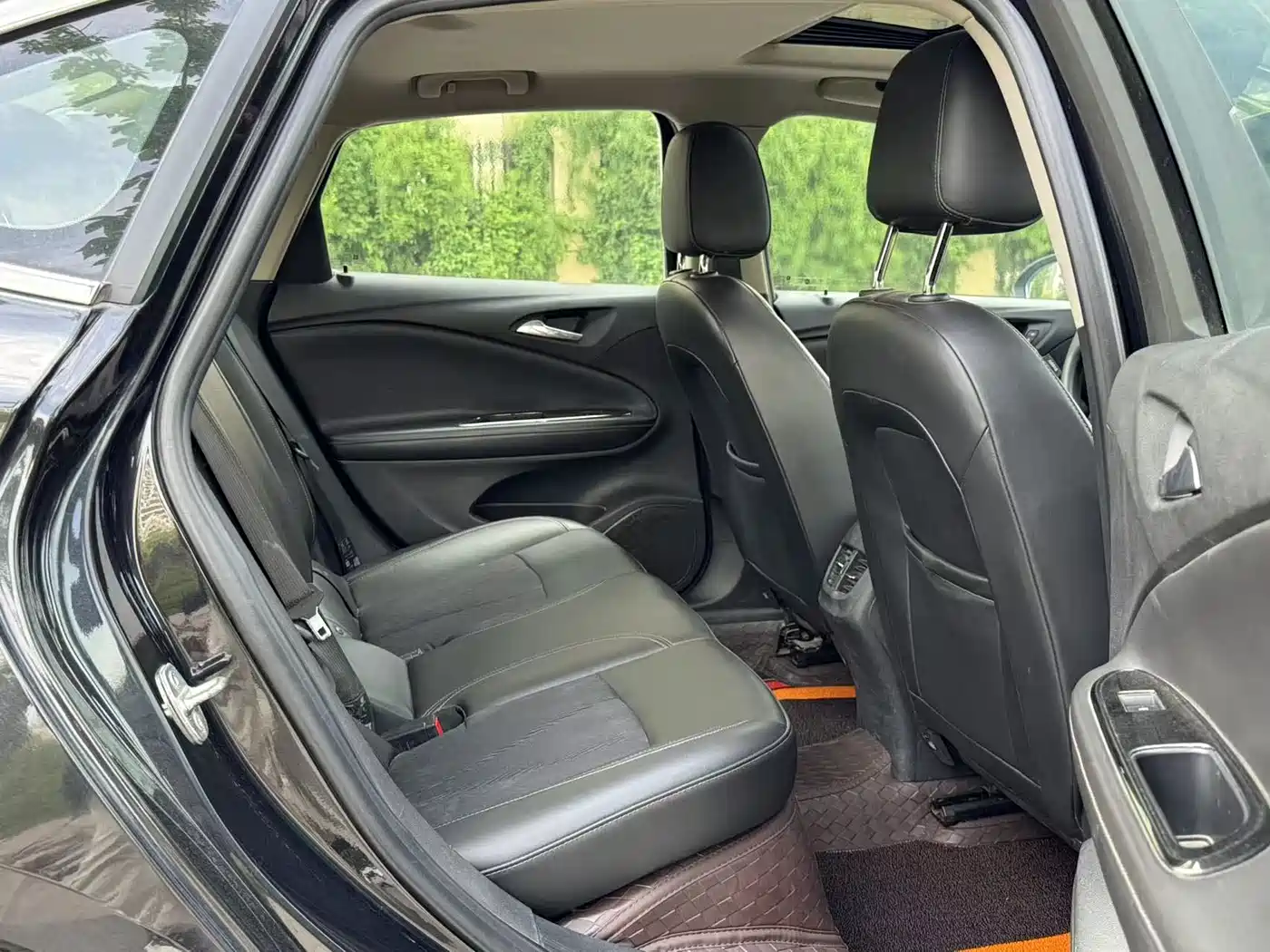 Buick Verano 2018 Sedan 20T Dual Clutch Leading фото 9
