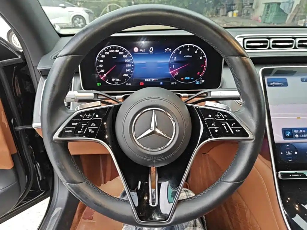 صورة 11 - Mercedes-Benz S-Class