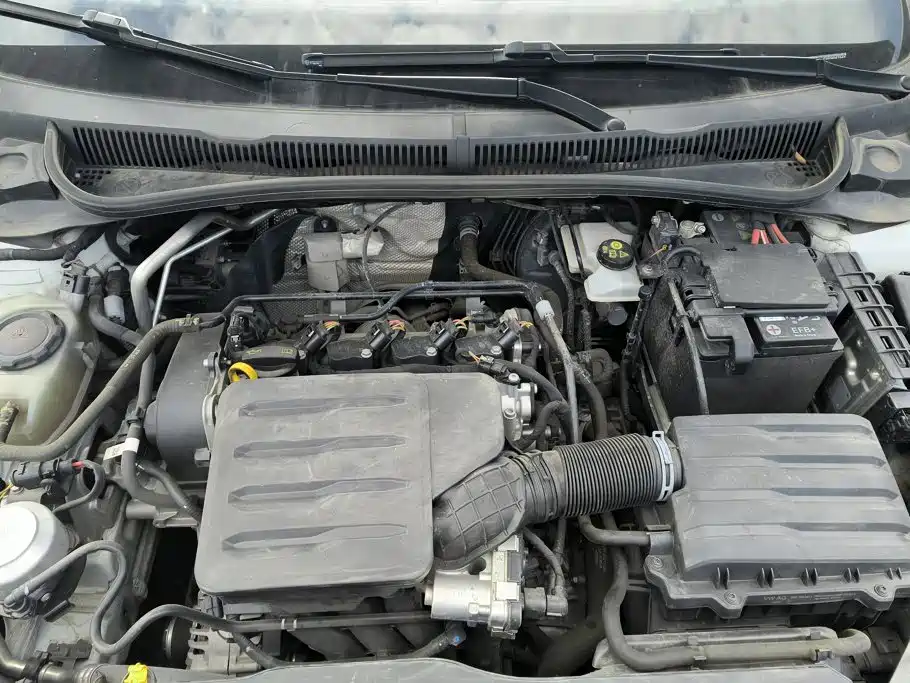 Photo 10 - Volkswagen Lavida