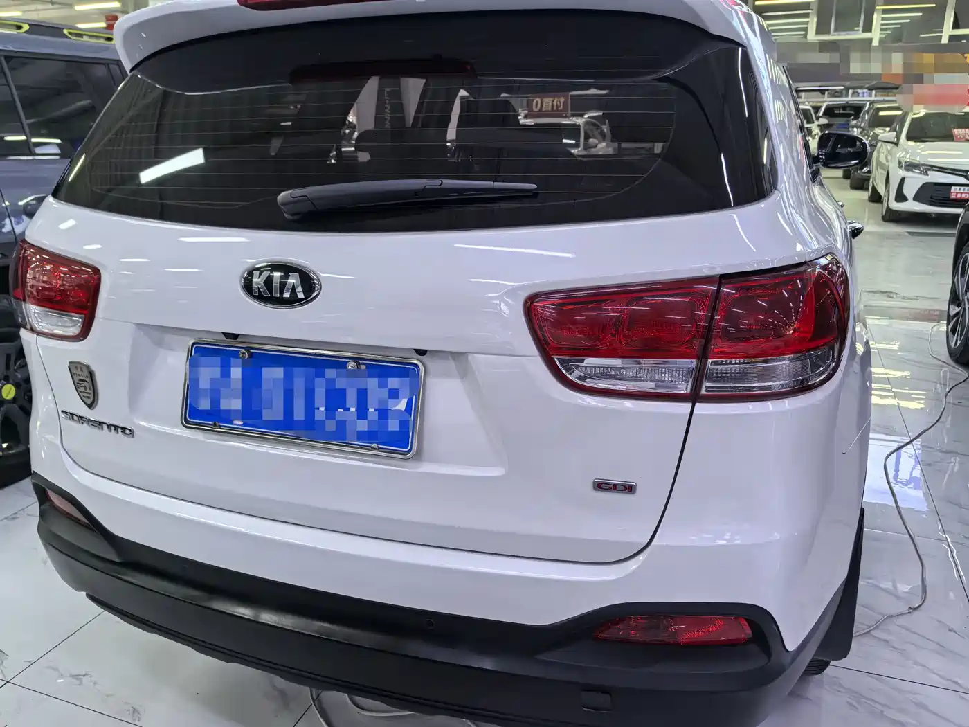 Kia Sorento 2016 2016 Sorento L 2.4L Petrol 4WD Custom 5-seater (China IV)