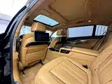 Фото 29 - BMW 7 Series