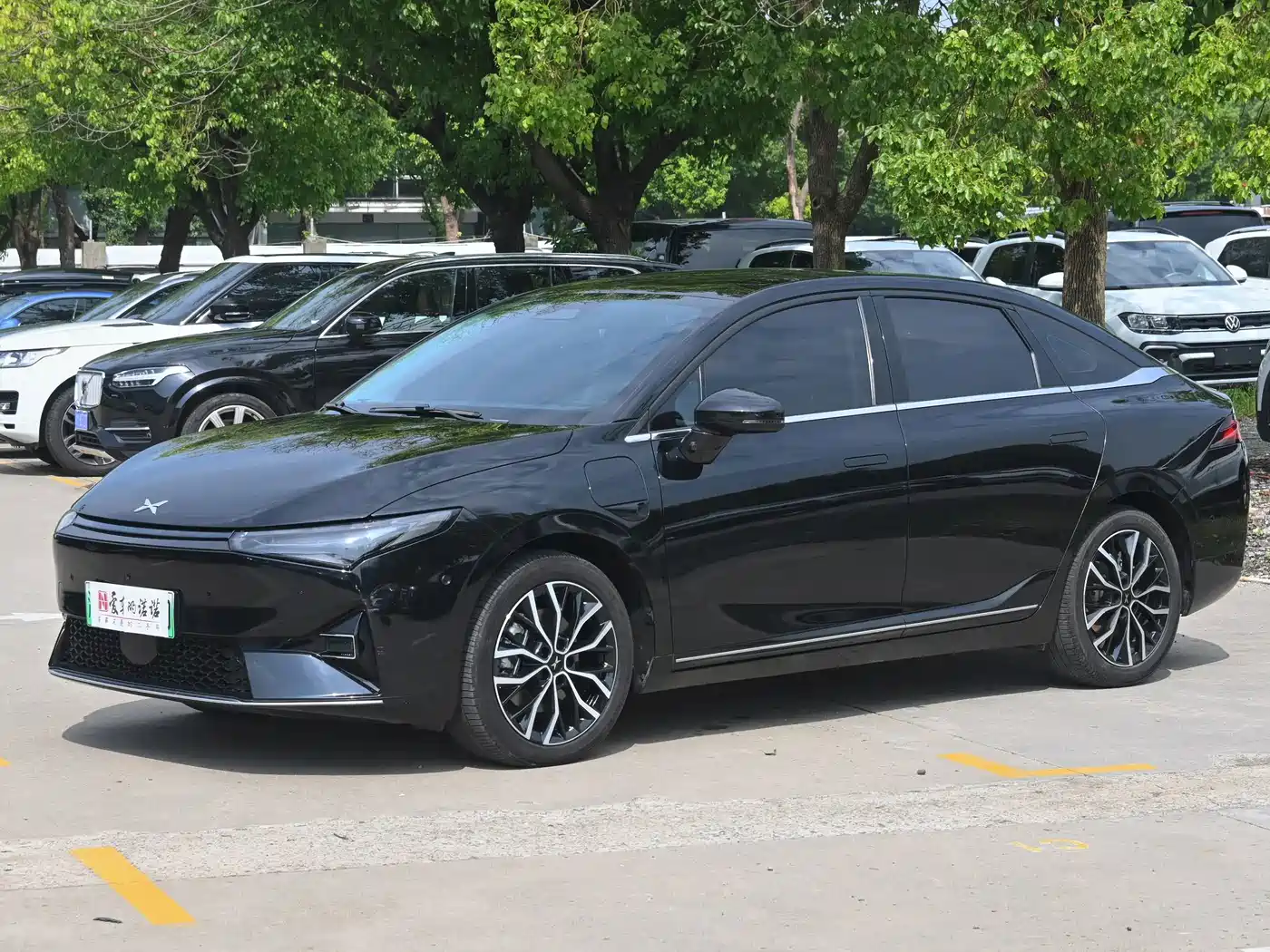 Фото 1 - XPeng P5