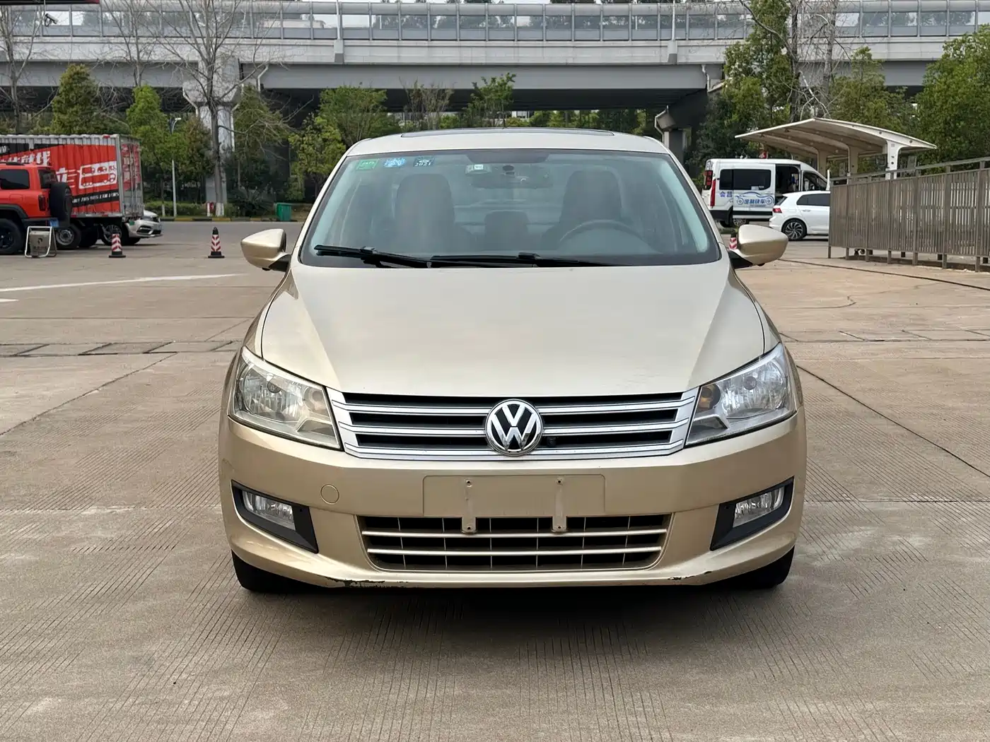 Volkswagen Santana 2015 1.6L Automatic Comfort Edition фото 2