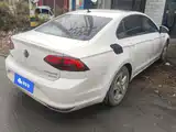 صورة 3 - Volkswagen Lamando