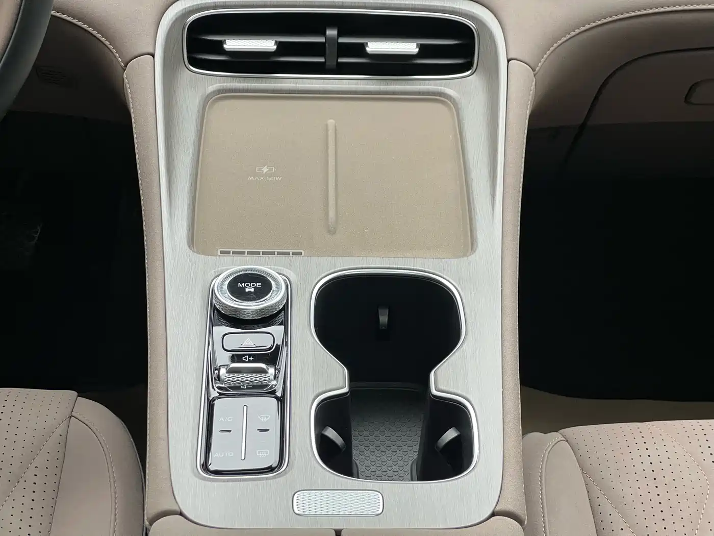 Chery Tiggo 8 PLUS 2024 2025 290TGDI DCT Premium 5-seater