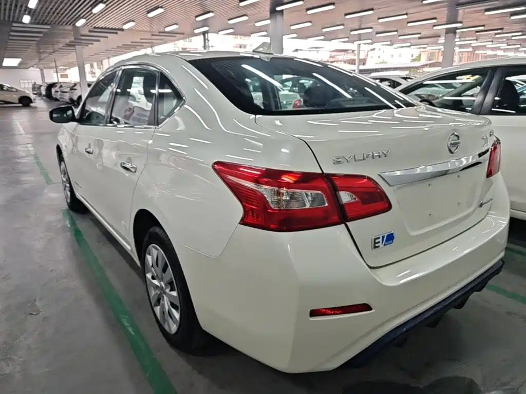 Nissan Sylphy Zero Emission 2019 2018 Intelligent Premium Edition