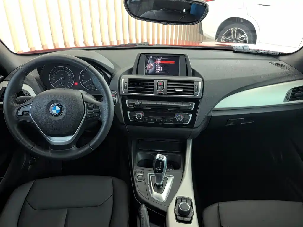 BMW 2 Series (Import) 2015 218i Convertible Coupe фото 8