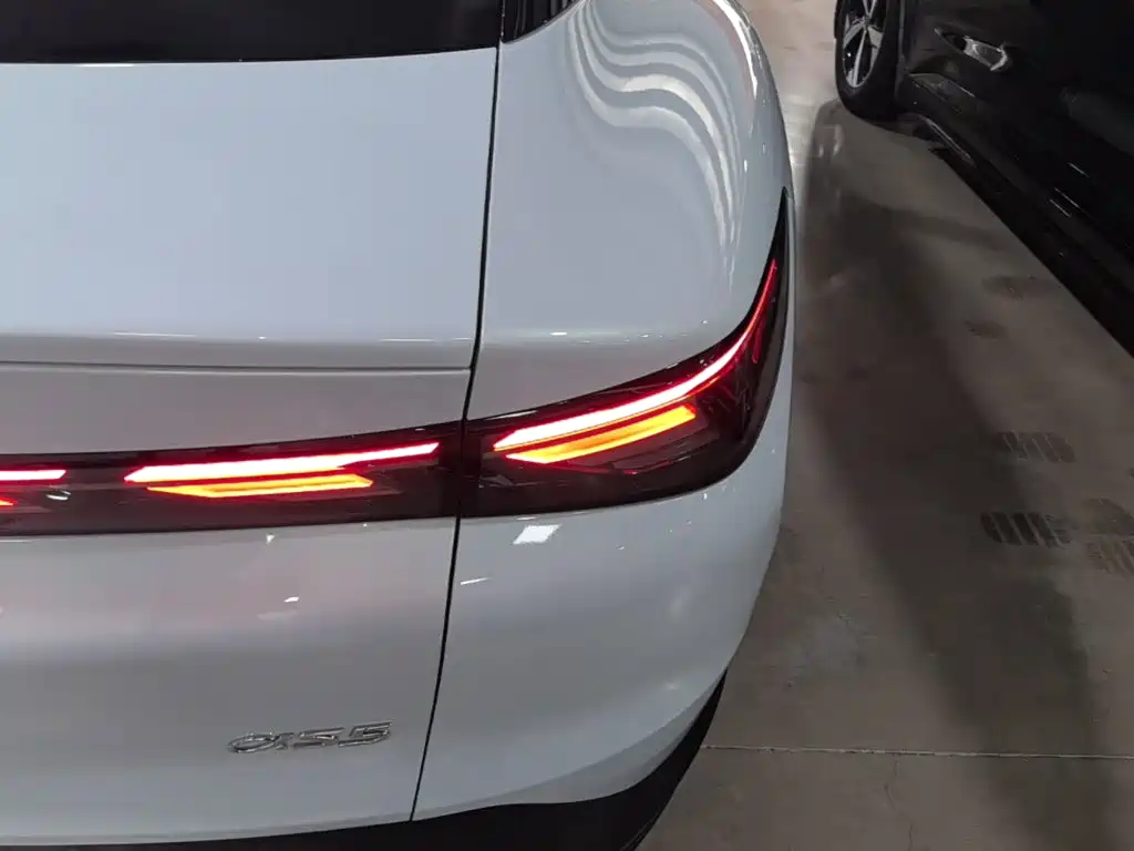 ARCFOX Alpha S5 2025 2024 560PRO 185kW