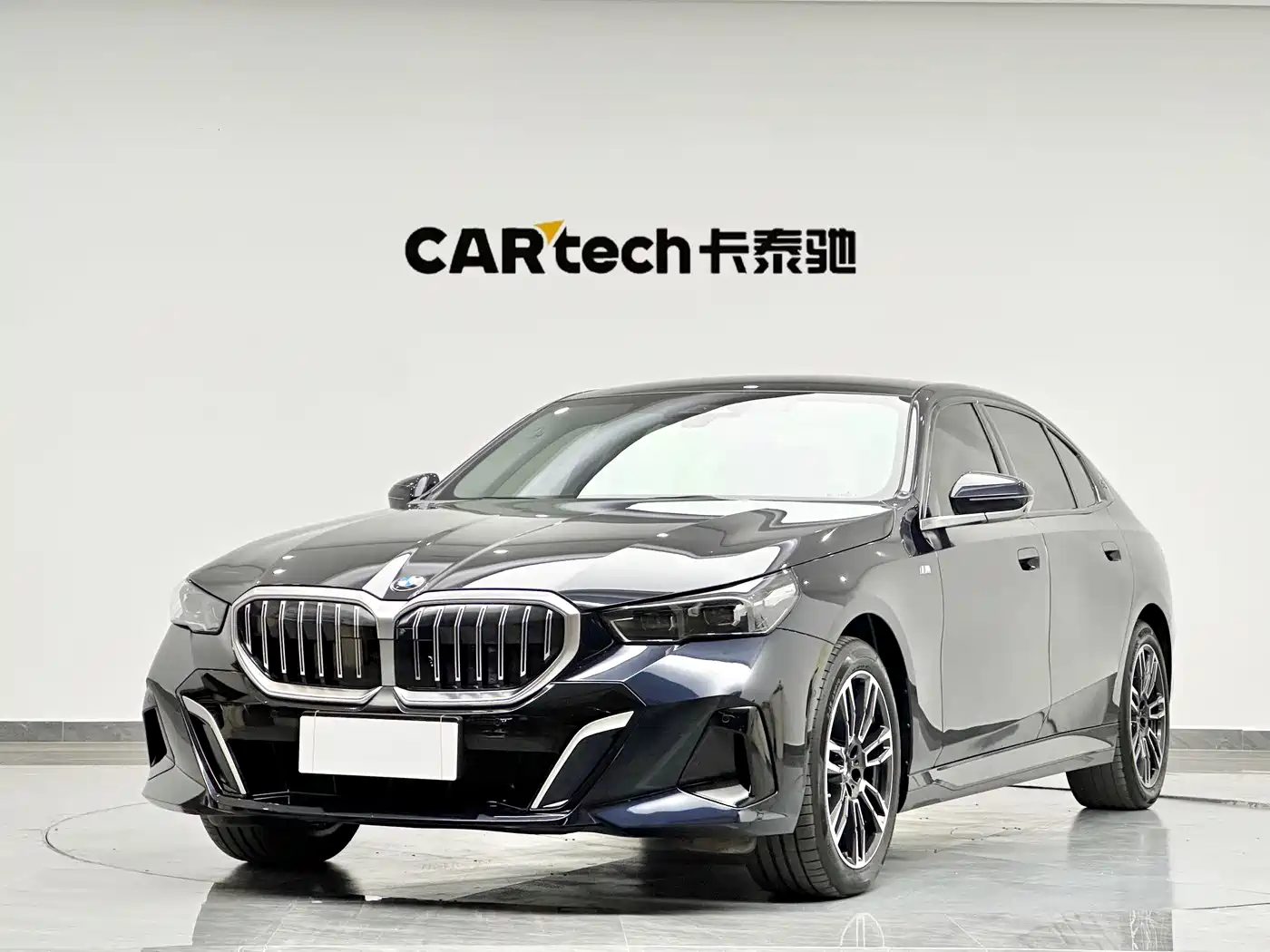 BMW 5 Series 2024 530Li Leading M Sport Package