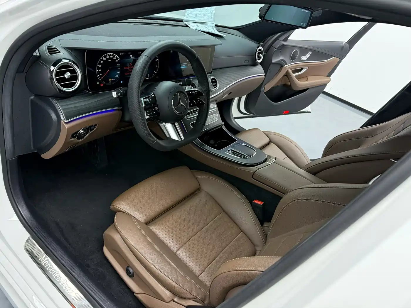 Mercedes-Benz E-Class 2023 E 260 L Sport фото 7