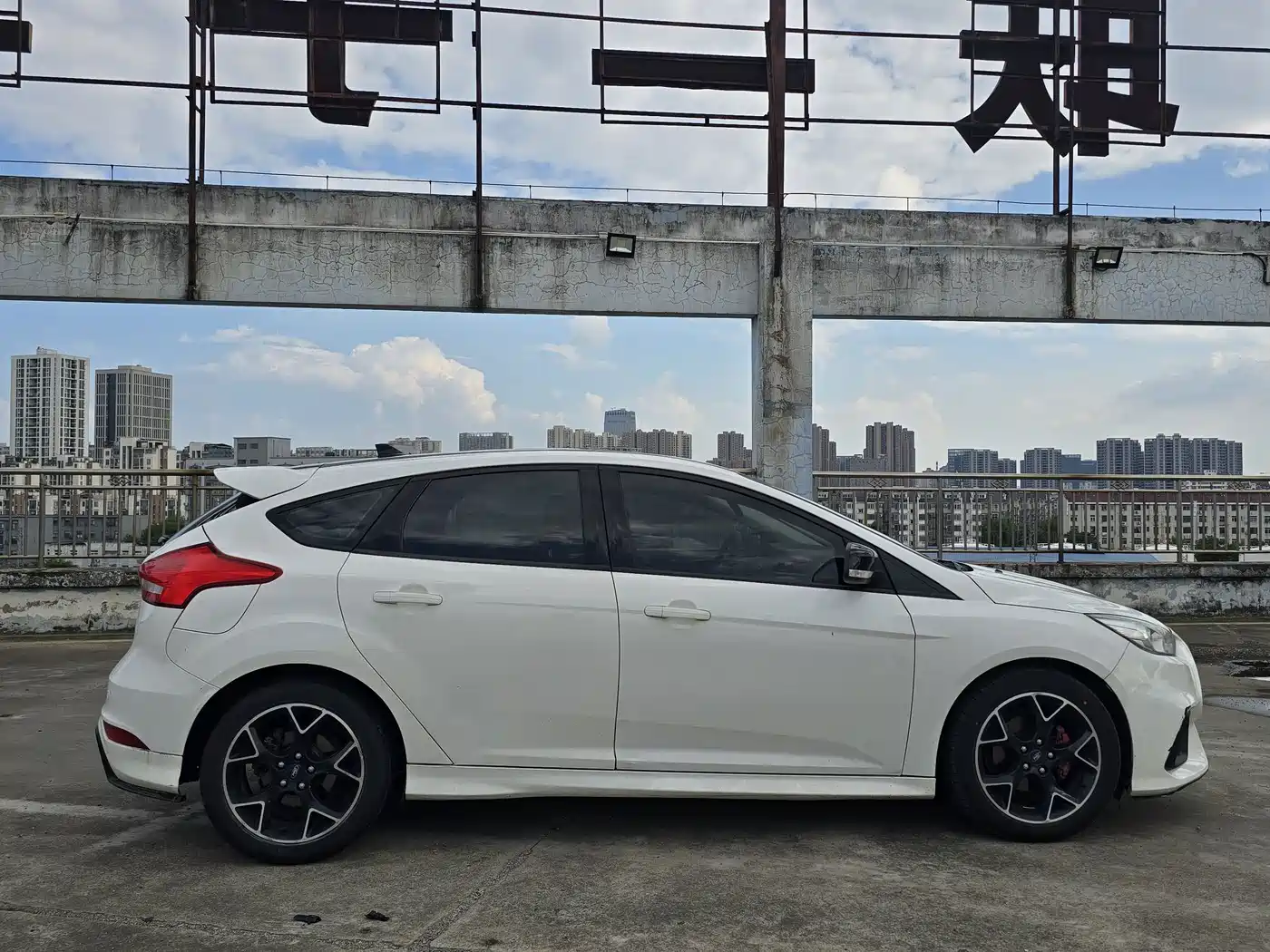 Photo 4 - Ford Focus